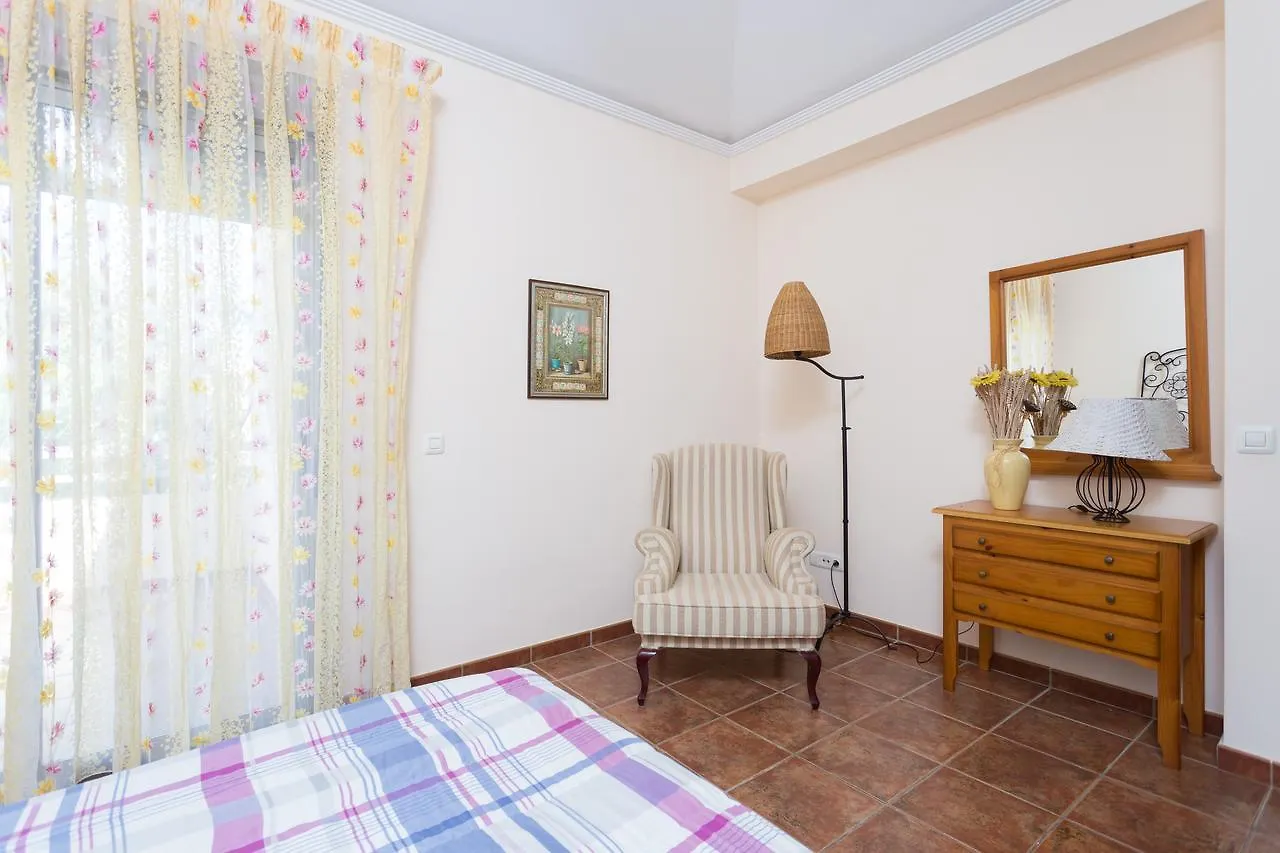 Bungalow La Tejita I 0*, El Medano (Tenerife) Spain